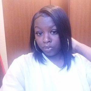 Meet your Posher, Roniece